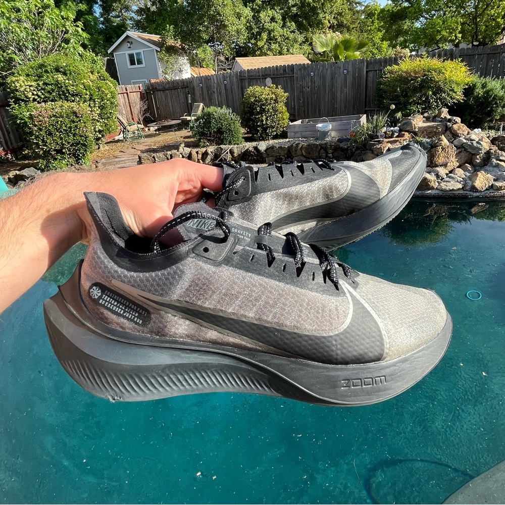 Nike Air Zoom Gravity